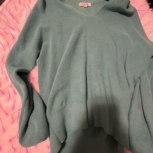 525 America Women's V-Neck Sweater in Teal